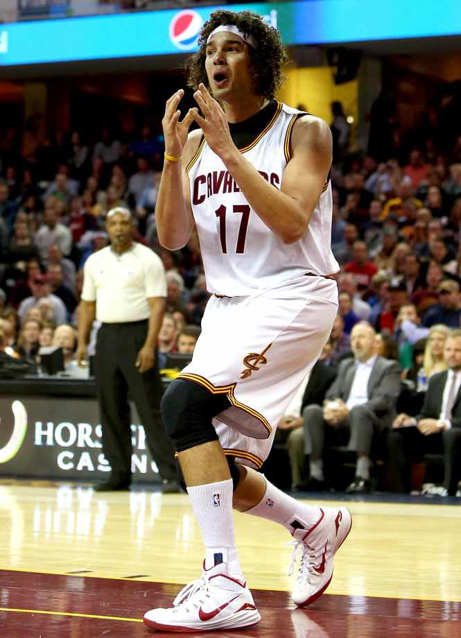 Anderson-Varejao-2014-1223-foul-face-react.jpg